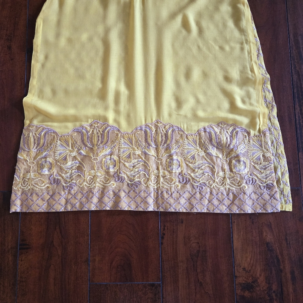 Embroidered Yellow Top Shirt Long Kurti Viscose Lace Floral Buttons Size S/M - Picture 2 of 6